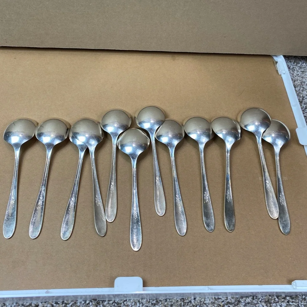 VTG 1941 Tudor Fantasy Silverware Set 58pc Service for 12 Floral Silverplate